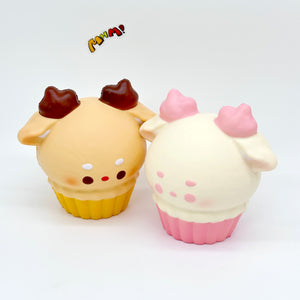 Sweet Reindeer Cupcake Squeeze Toy - slow rising squishy toy product photo