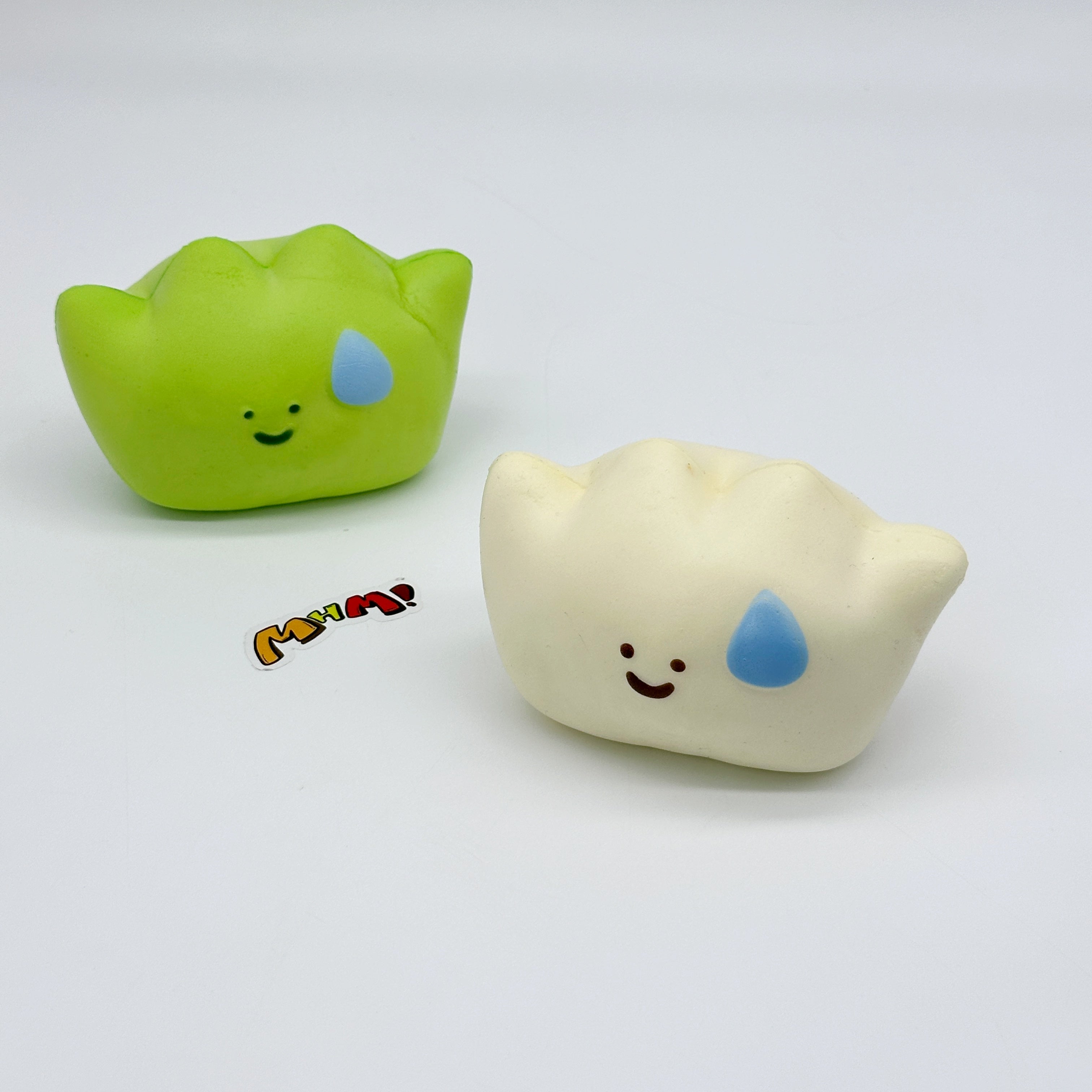 ☁️ Sweaty Little Grass Squishy (2 Colors Available) | Cute Cartoon Slow Rising Stress Toy