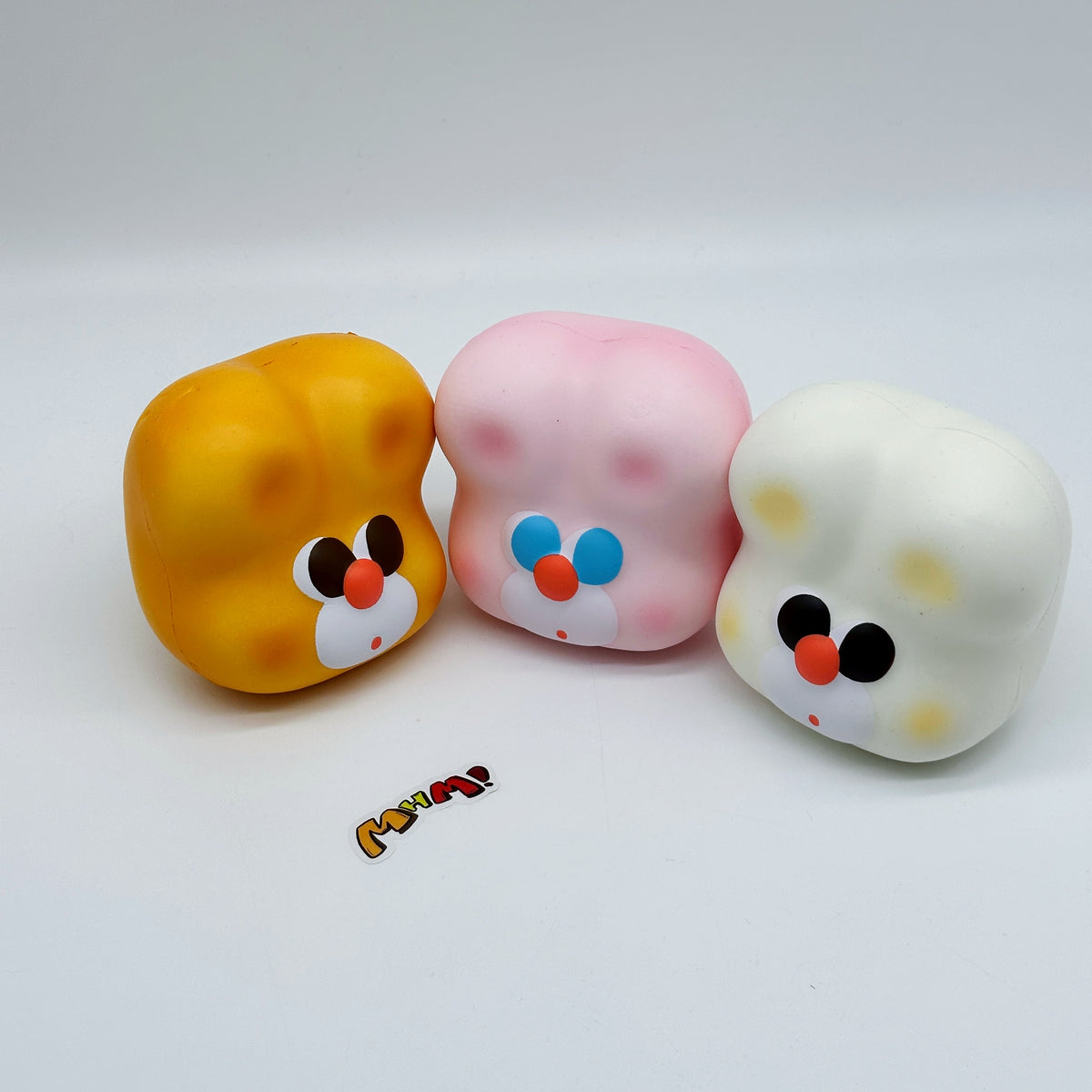 Adorable Haohao Bunny Squishy Trio: Your Cute 3-Color Desk Buddies