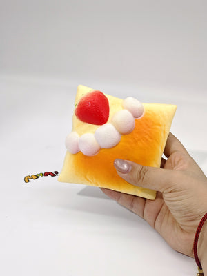 Strawberry & Peach Mille-Feuille Squishy Set (2-Pack) - kawaii squishy toy close up