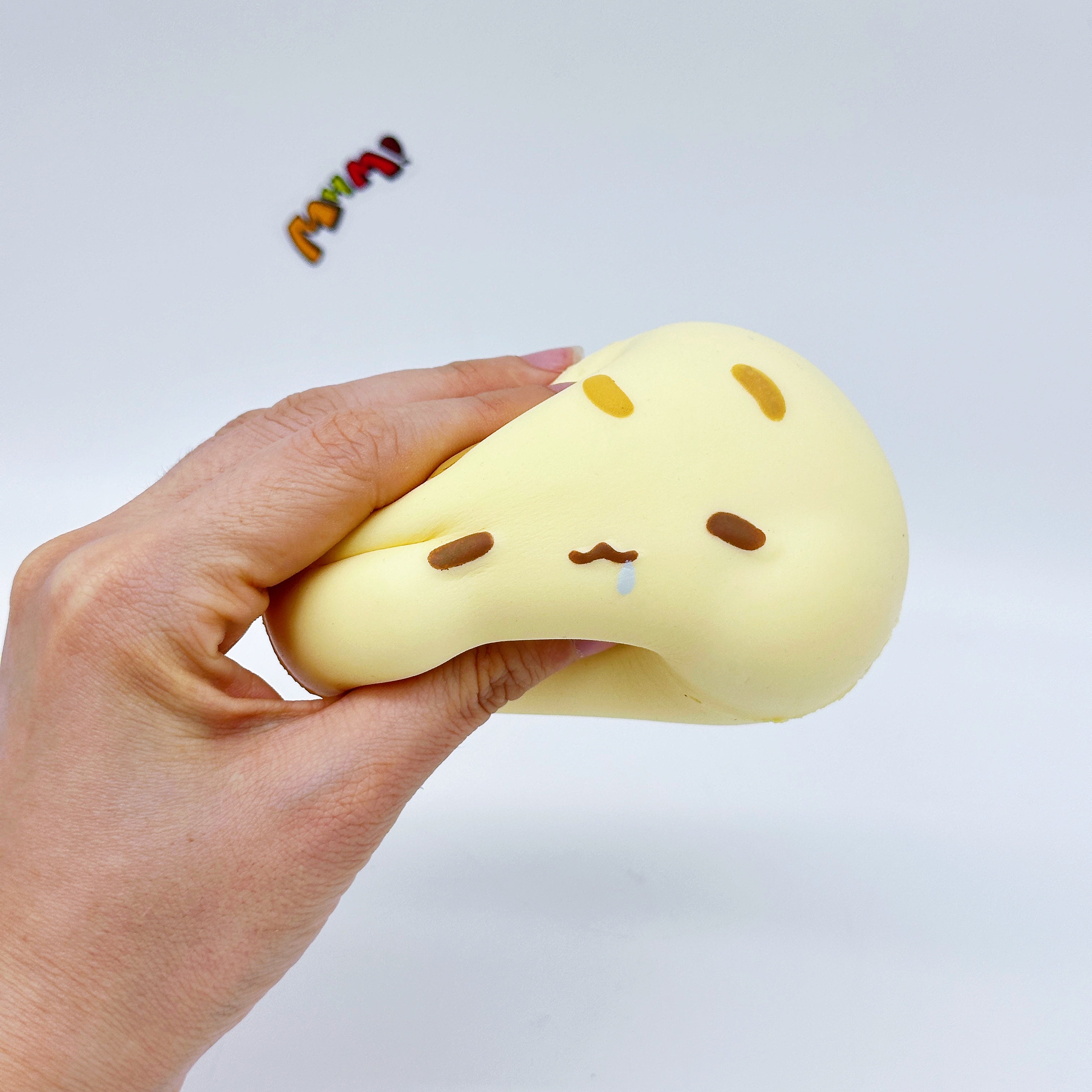 Cute Bao Bun Squishy Your New Kawaii Desk Buddy - squishy toy size reference with hand