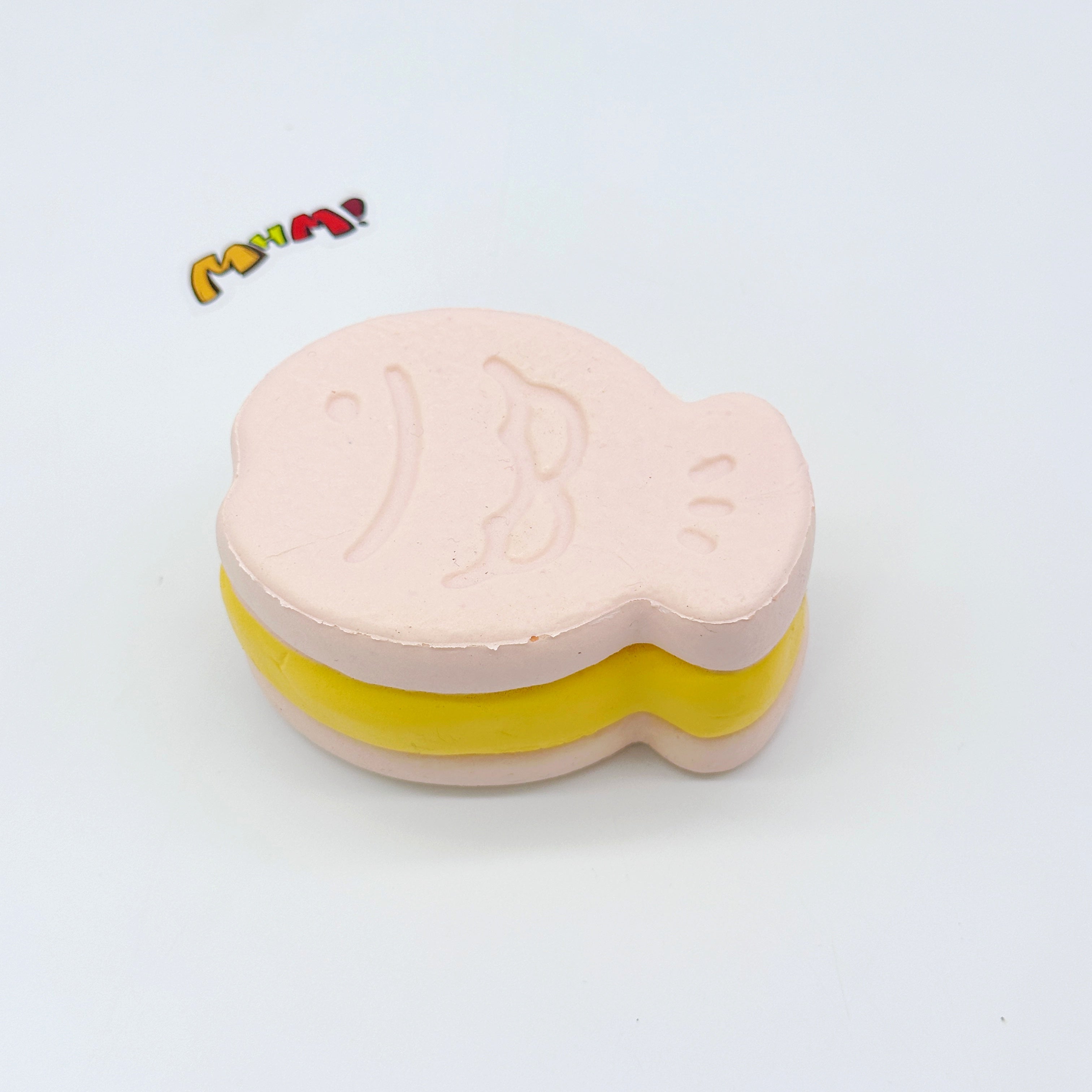 Taro/Strawberry Taiyaki Slow Rise Squishy Toy - squishy stress relief toy detail shot