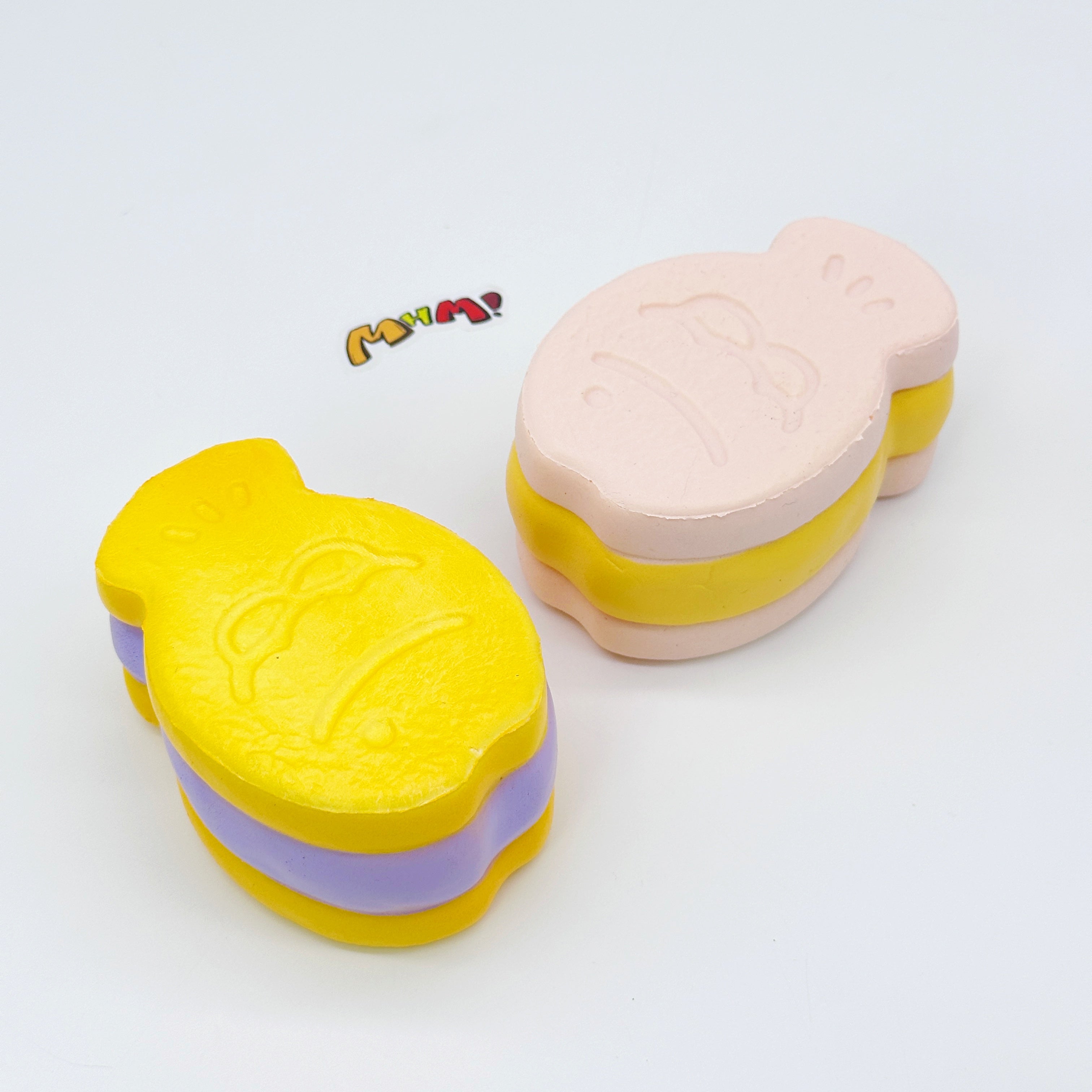 Taro/Strawberry Taiyaki Slow Rise Squishy Toy - slow rising squishy toy product photo