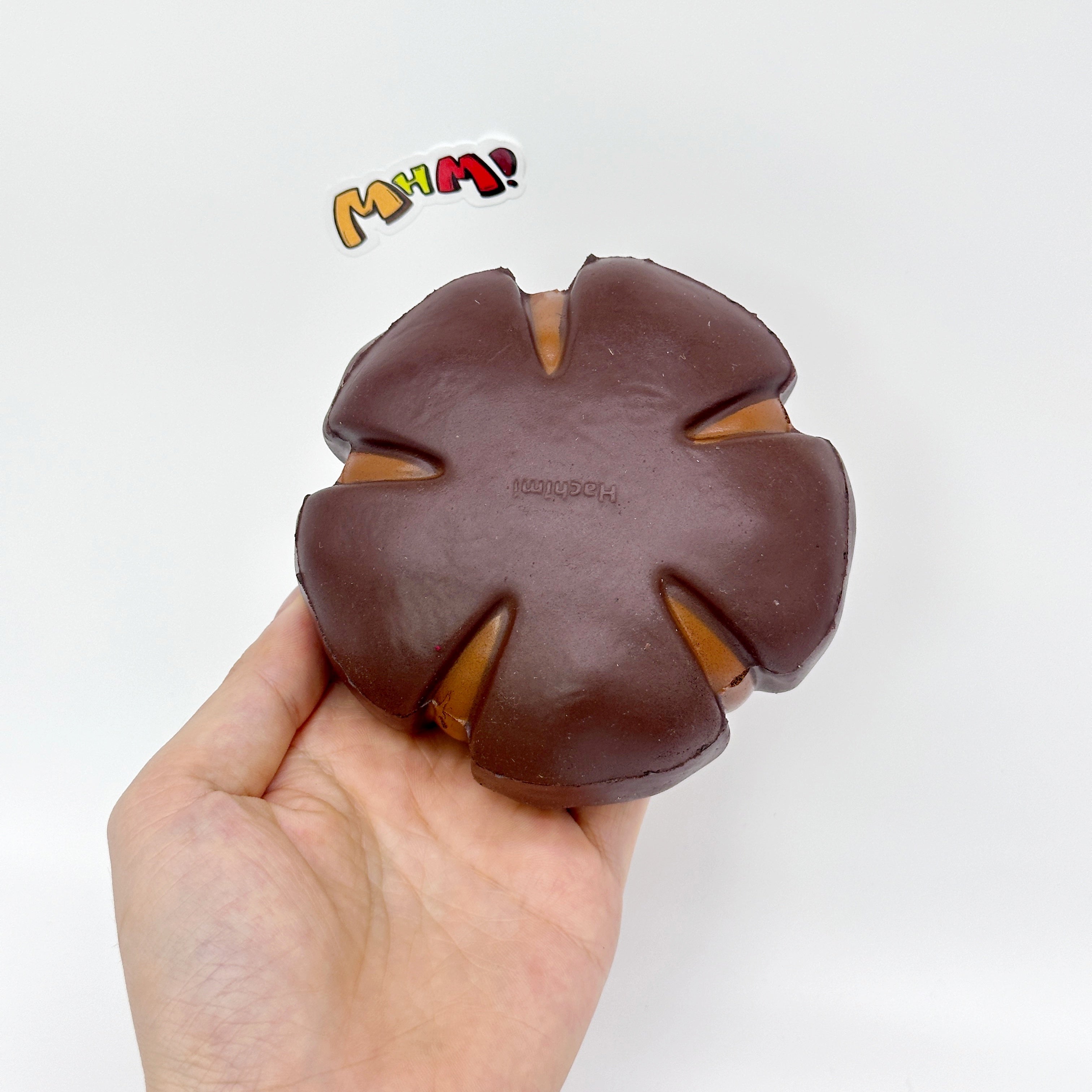 Cute Flower-Shaped Chestnut Pastry Stress Relief Squishy - kawaii squishy toy close up
