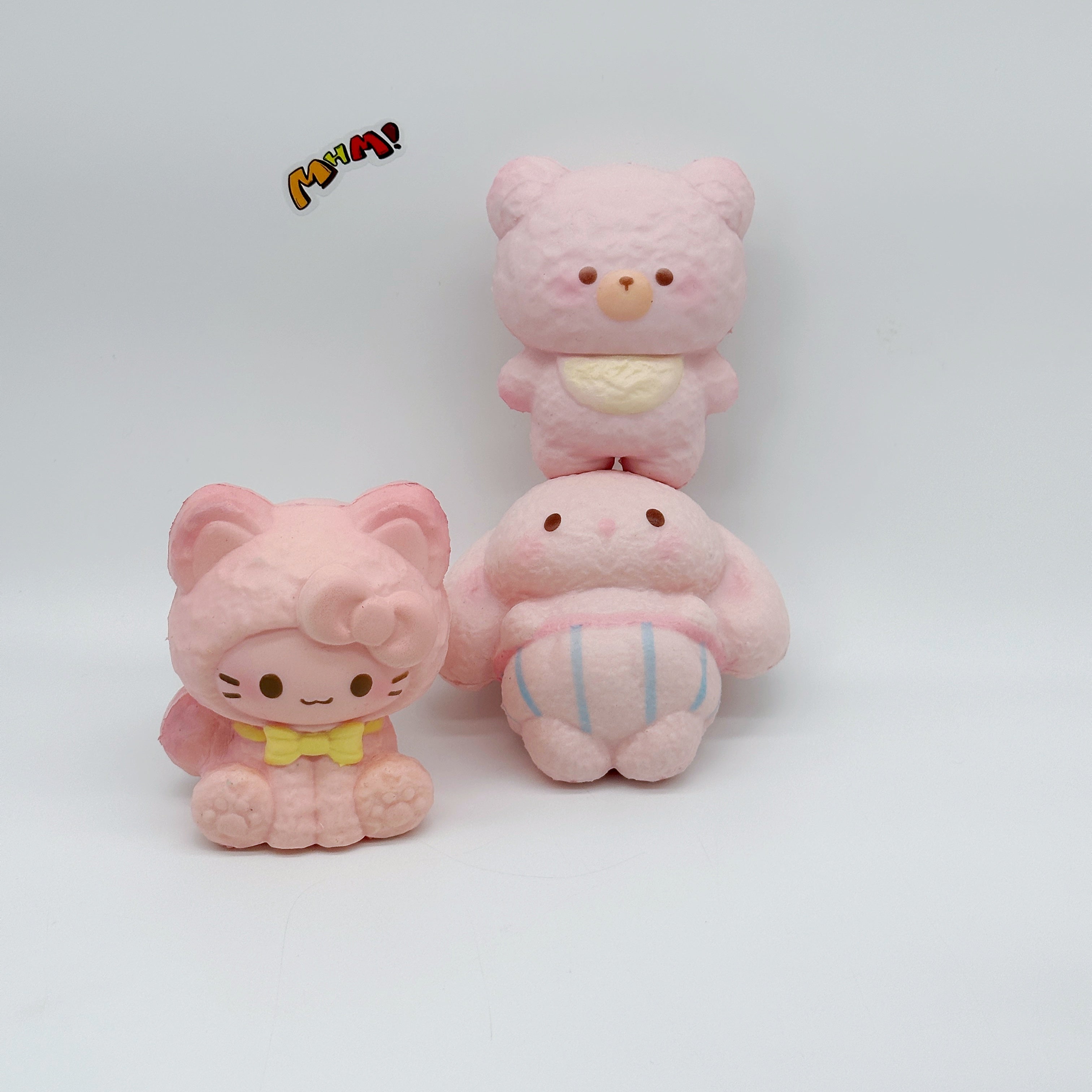🍰 Série de Squishies Gâteau à la Crème - Chaton Rose & Lapin Rose | Jouet Anti-Stress à Remontée Lente Mignon Dessert