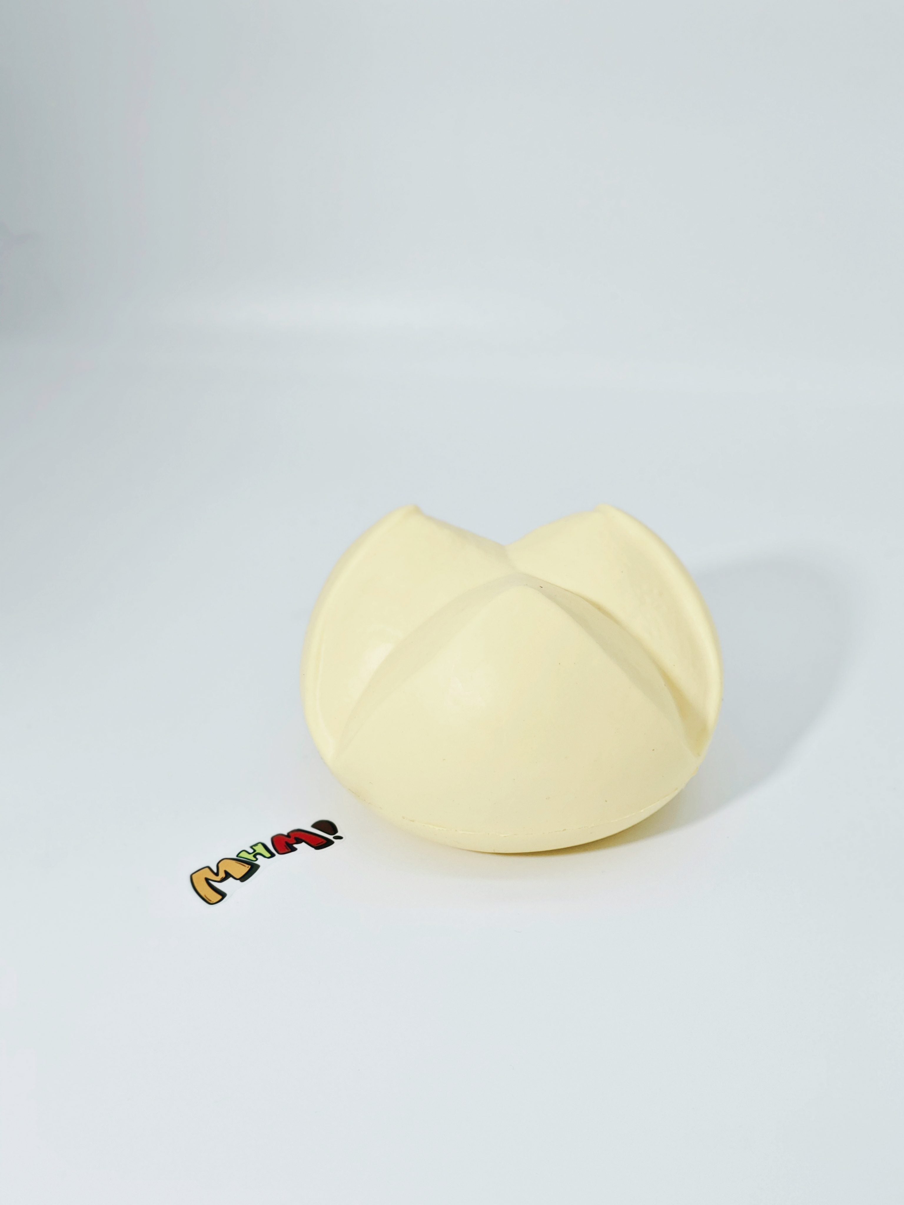 Custard blossom souffle squishy toy sticky soft flower shaped cake fidget vanilla scented